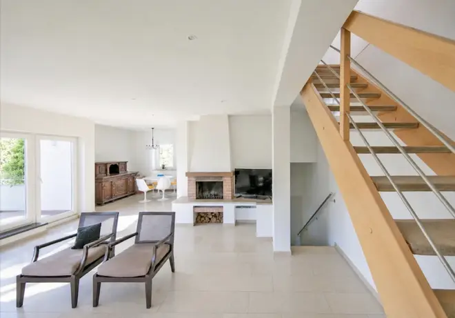 3 Zimmer Haus mit 153 m² in Berlin – Bild 2