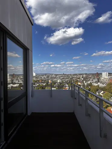2 Zimmer Wohnung mit 56 m² in Frankfurt am Main – Bild 6