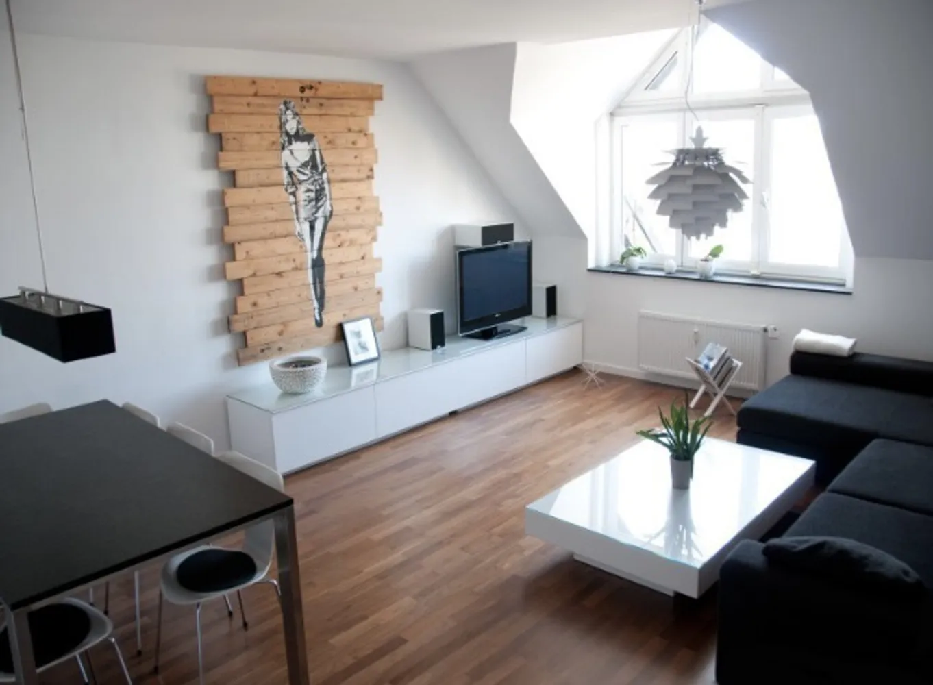 4 Zimmer Wohnung mit 118 m² in Hannover – Bild 1