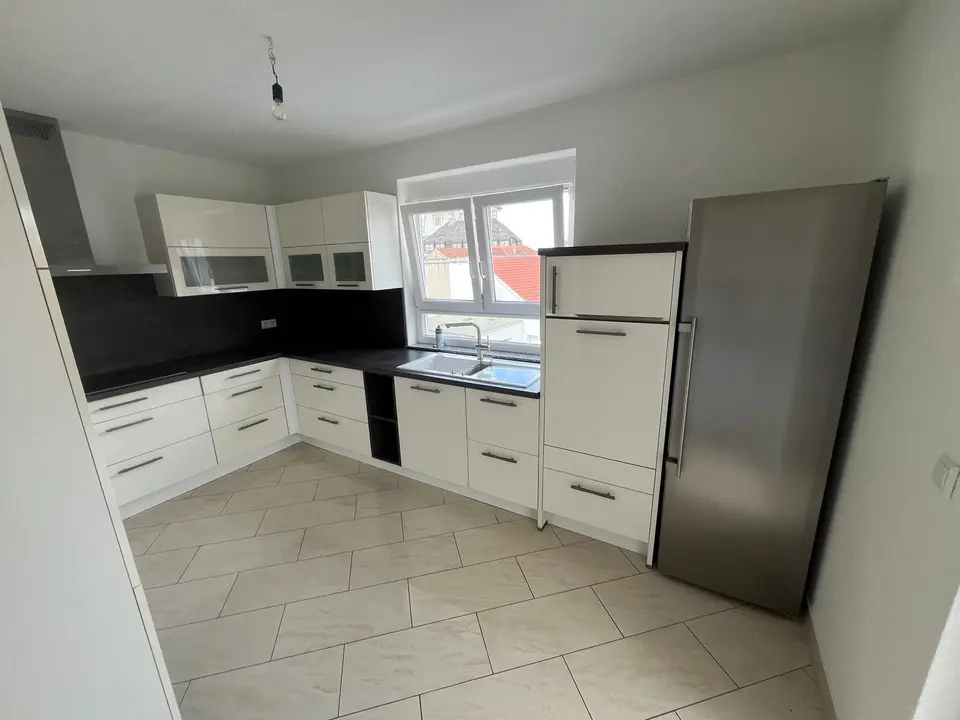 4 Zimmer Wohnung mit 96 m² in Mannheim – Bild 2