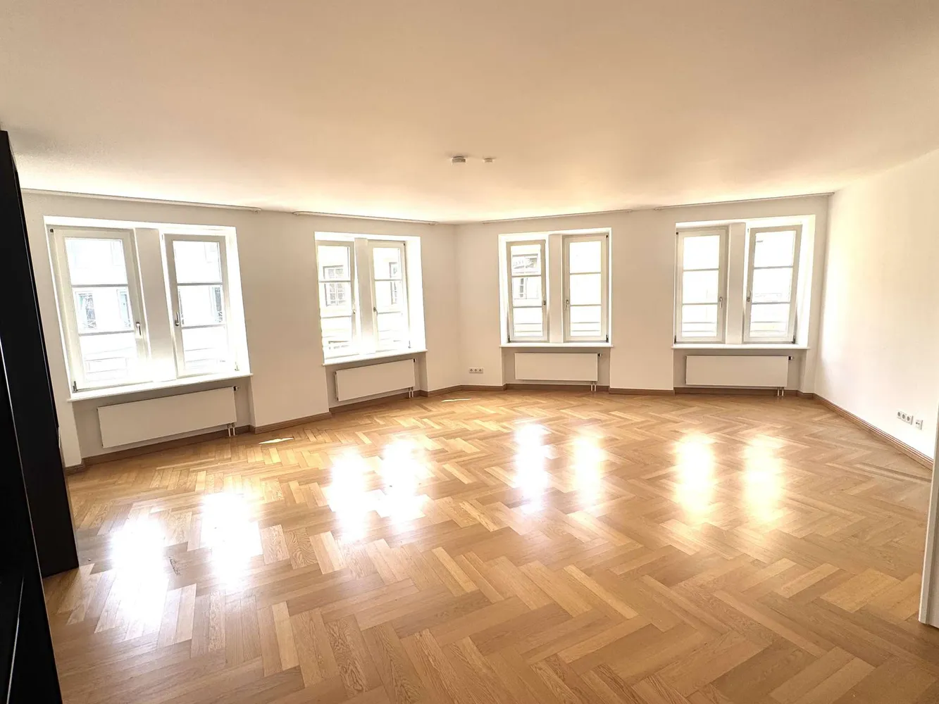 3 Zimmer Wohnung mit 100 m² in München – Bild 1