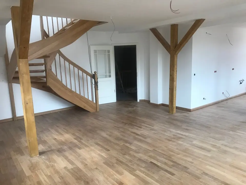2 Zimmer Wohnung mit 100 m² in Dresden – Bild 1