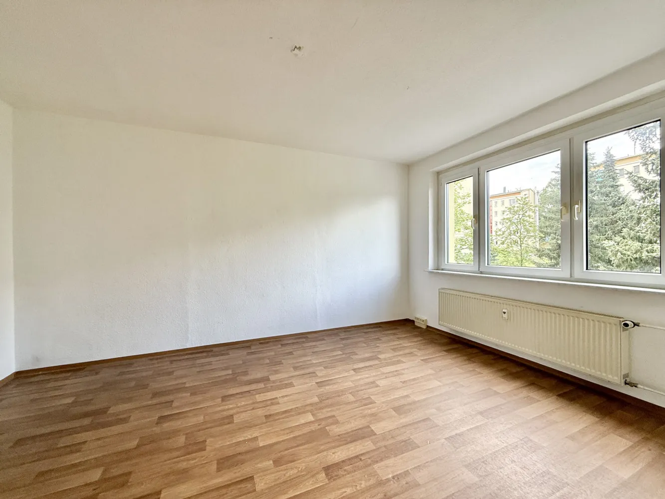 2 Zimmer Wohnung mit 47 m² in Suhl – Bild 6