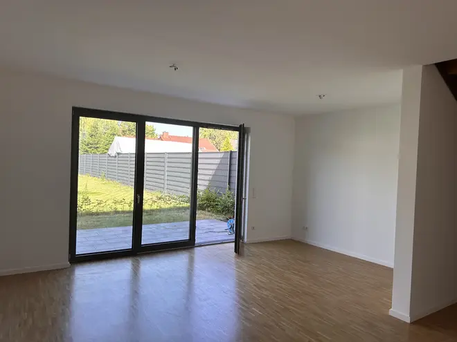4 Zimmer Wohnung mit 104 m² in Berlin – Bild 3
