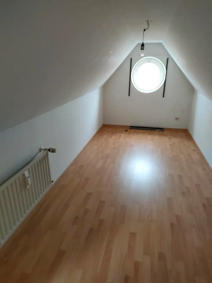 4 Zimmer Wohnung mit 72 m² in Metzingen – Bild 8