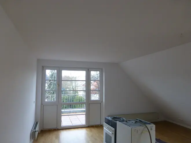 2 Zimmer Wohnung mit 75 m² in Berlin – Bild 2