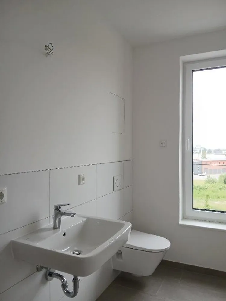 4 Zimmer Wohnung mit 100 m² in Stralsund – Bild 3