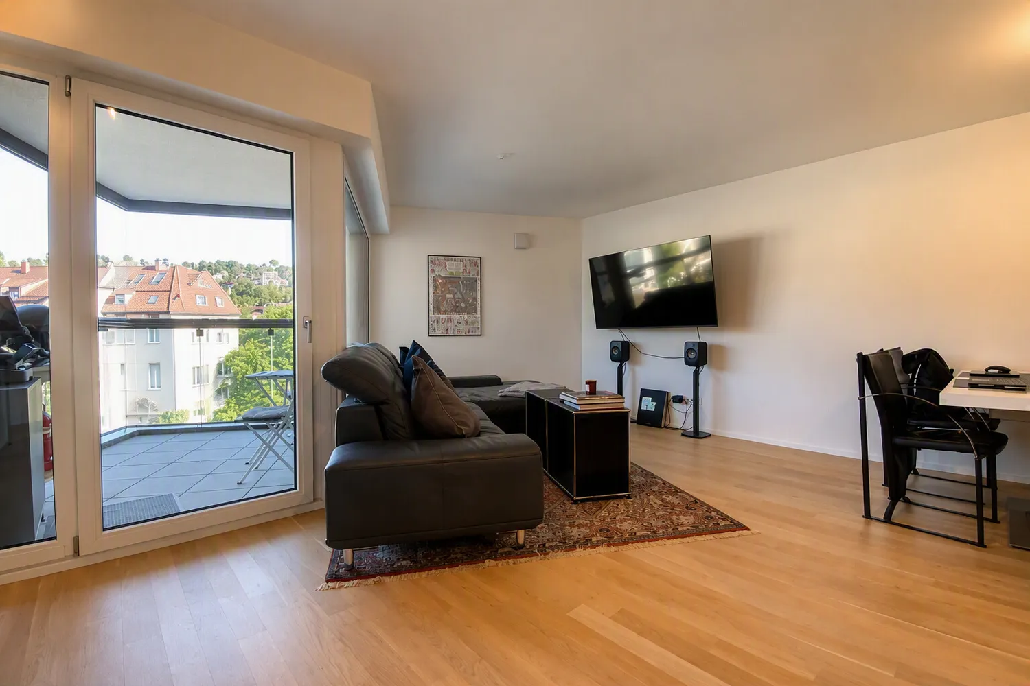 2 Zimmer Wohnung mit 56 m² in Stuttgart – Bild 2
