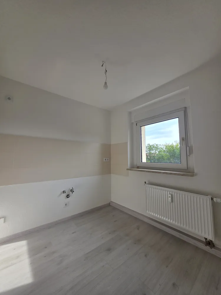 3 Zimmer Wohnung mit 67 m² in Bitterfeld-Wolfen – Bild 3