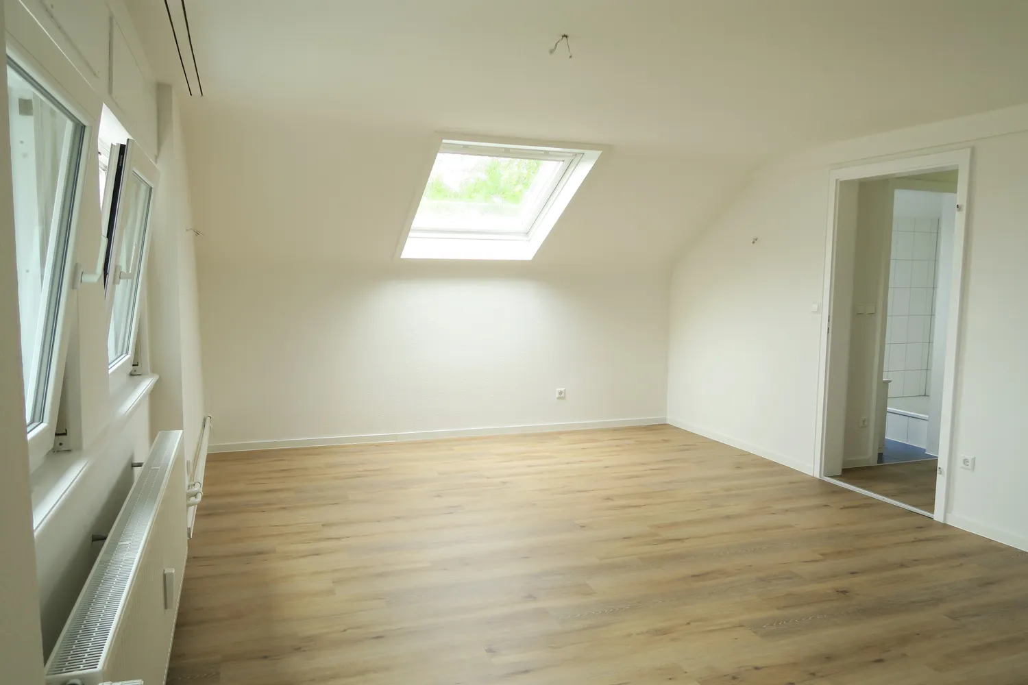 2 Zimmer Wohnung mit 60 m² in Karlsruhe – Bild 2