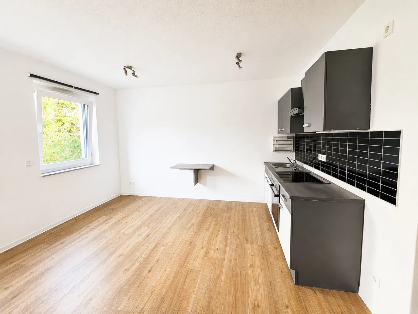 2 Zimmer Wohnung mit 39 m² in Mönchengladbach – Bild 2
