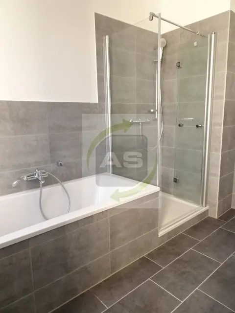4 Zimmer Wohnung mit 105 m² in Crimmitschau – Bild 6