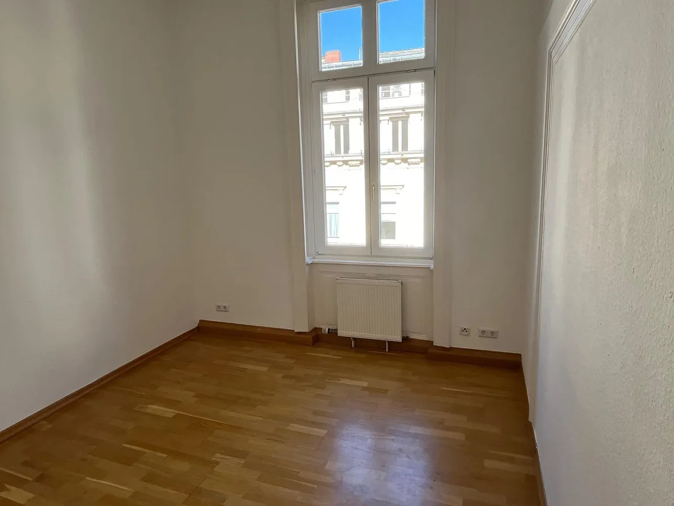 6 Zimmer Wohnung mit 141 m² in Wiesbaden – Bild 11