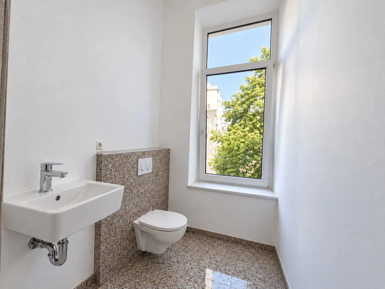 2 Zimmer Wohnung mit 95 m² in Wiesbaden – Bild 10