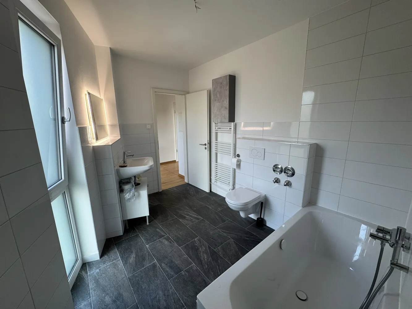2 Zimmer Wohnung mit 74 m² in Frankfurt am Main – Bild 5