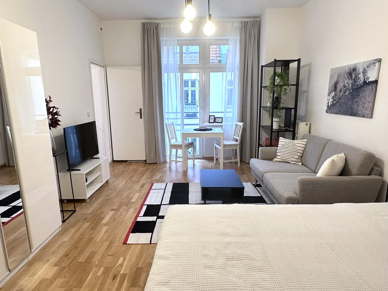 1 room apartment with 37 m² in Berlin – Photo 2