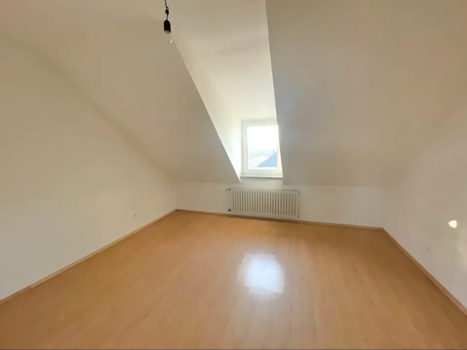 3 Zimmer Wohnung mit 83 m² in Duisburg – Bild 3