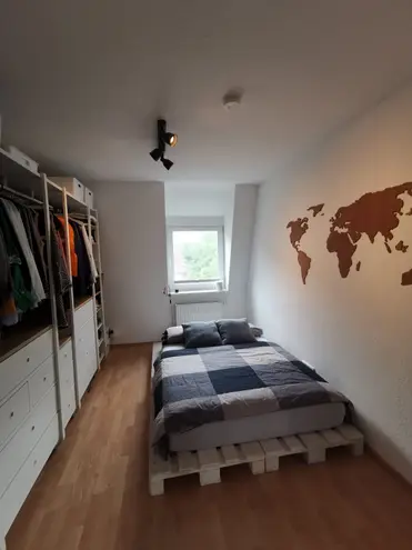 4 Zimmer Wohnung mit 100 m² in Karlsruhe – Bild 9