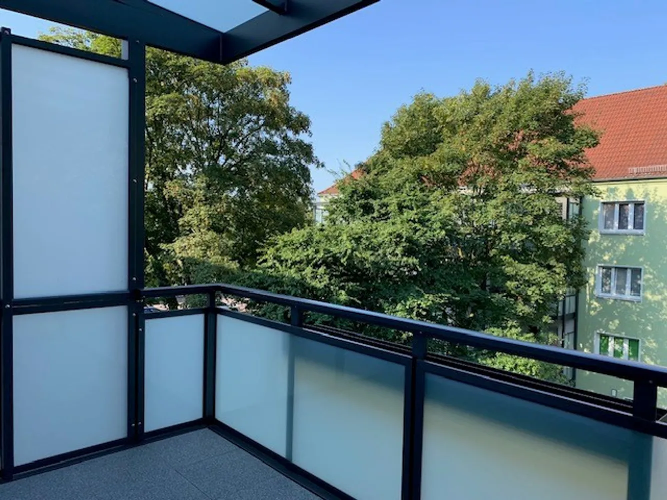 2 Zimmer Wohnung mit 50 m² in Halle (Saale) – Bild 5