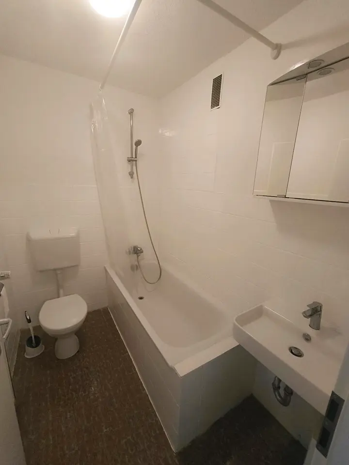 2 Zimmer Wohnung mit 19 m² in Duisburg – Bild 5