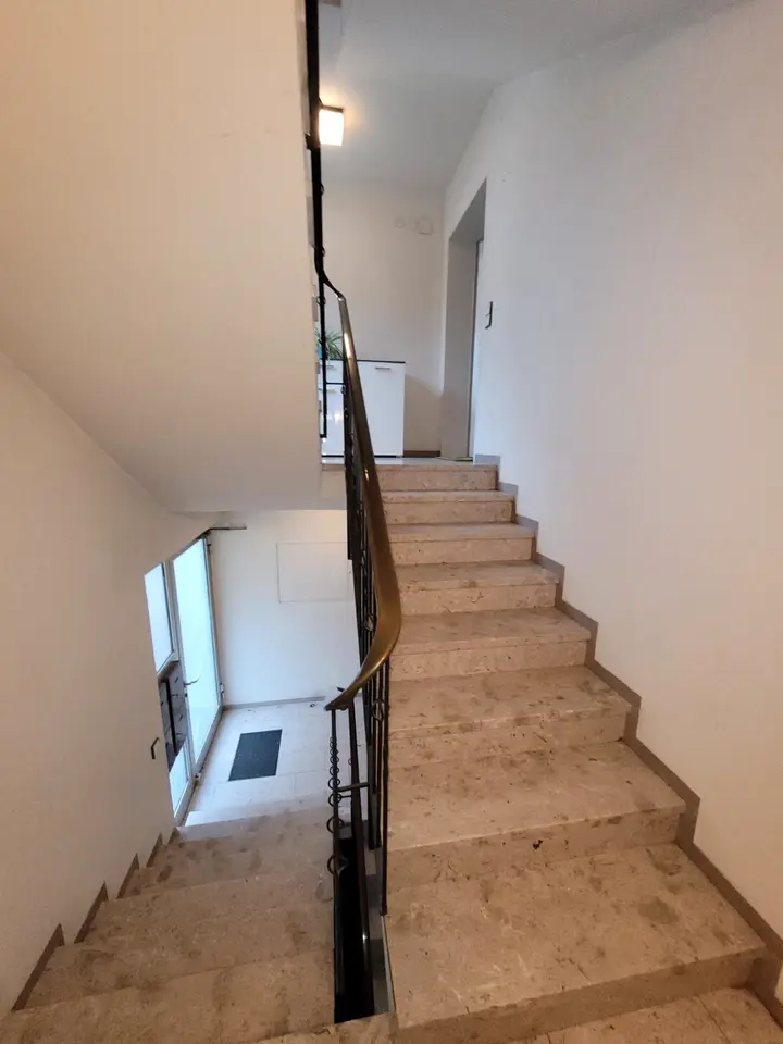 WG-Zimmer mit 95 m² in Weingarten – Bild 6