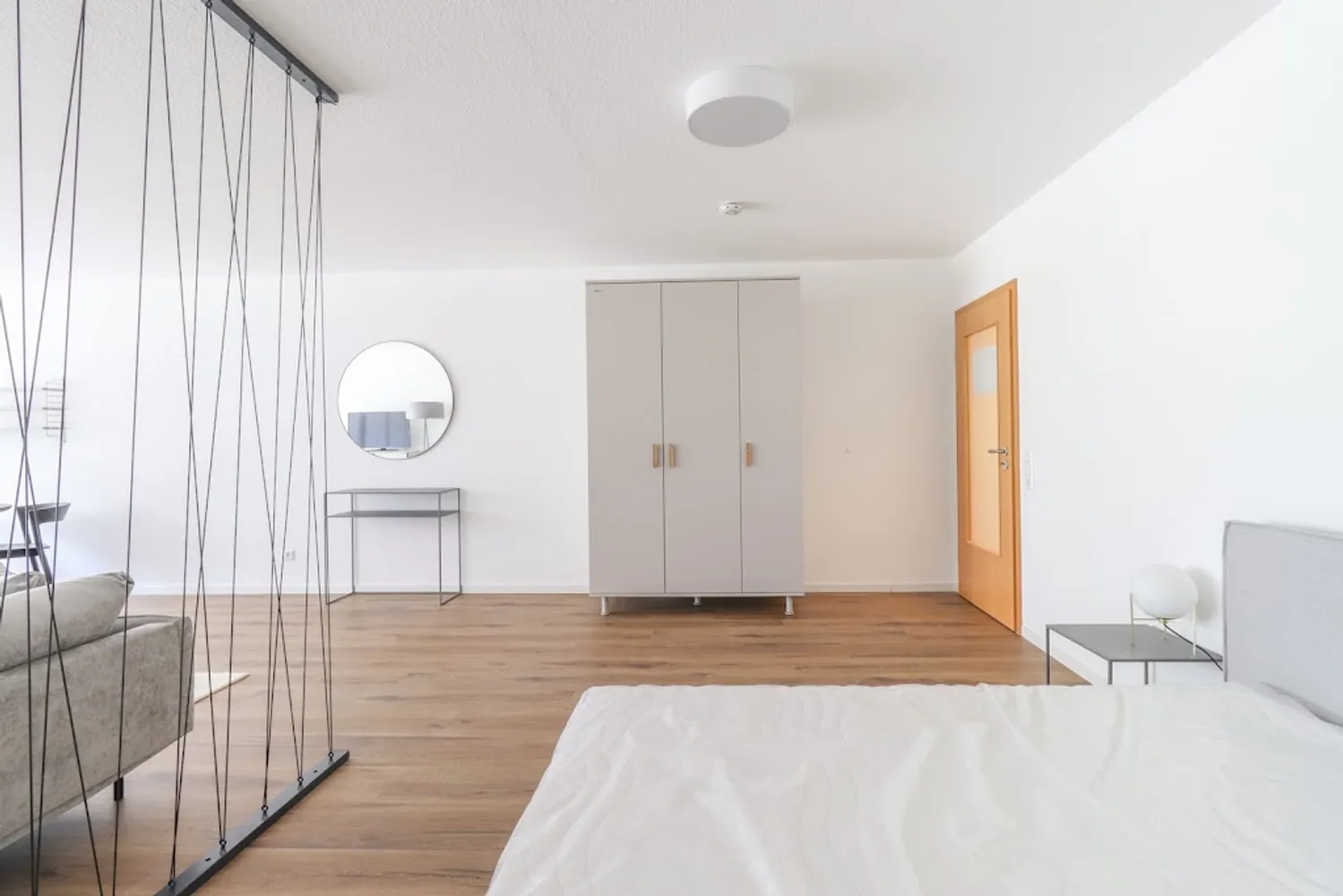 1 Zimmer Wohnung mit 75 m² in Stuttgart – Bild 7