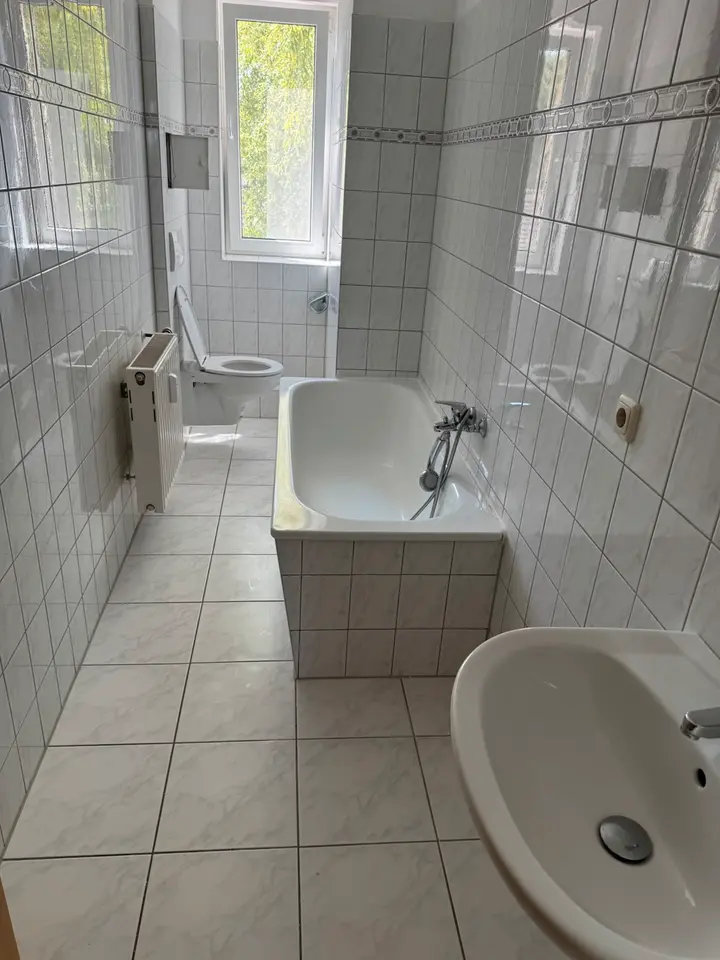 3 Zimmer Wohnung mit 69 m² in Weißenfels – Bild 9