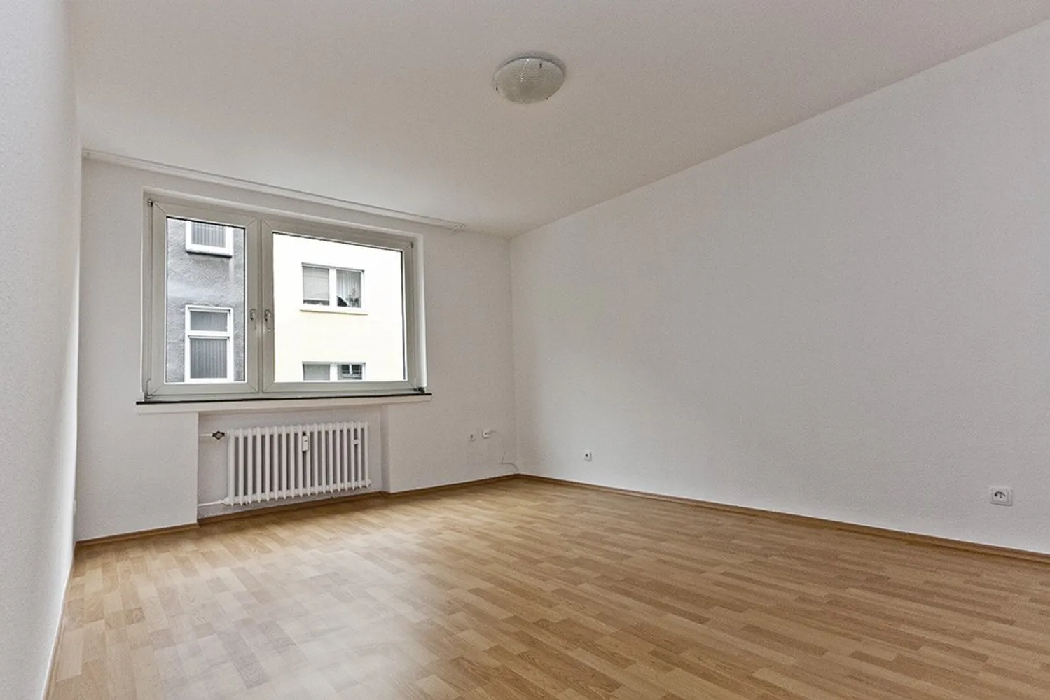 2 Zimmer Wohnung mit 65 m² in Duisburg – Bild 4
