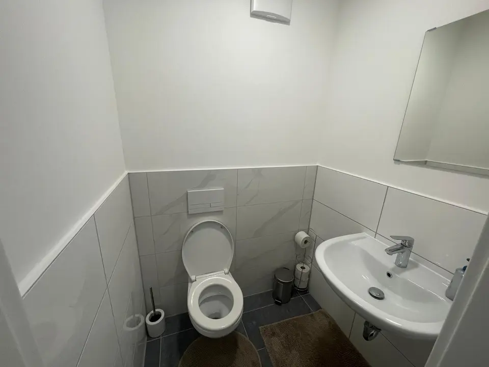 WG-Zimmer mit 112 m² in Hürth – Bild 5