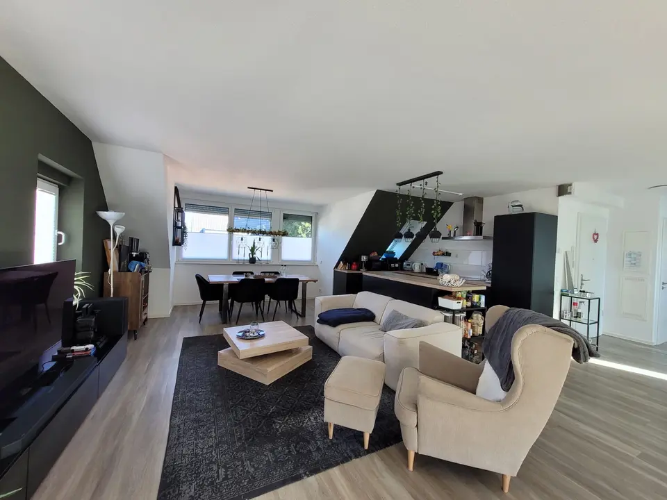 3 Zimmer Wohnung mit 92 m² in Hürth – Bild 3
