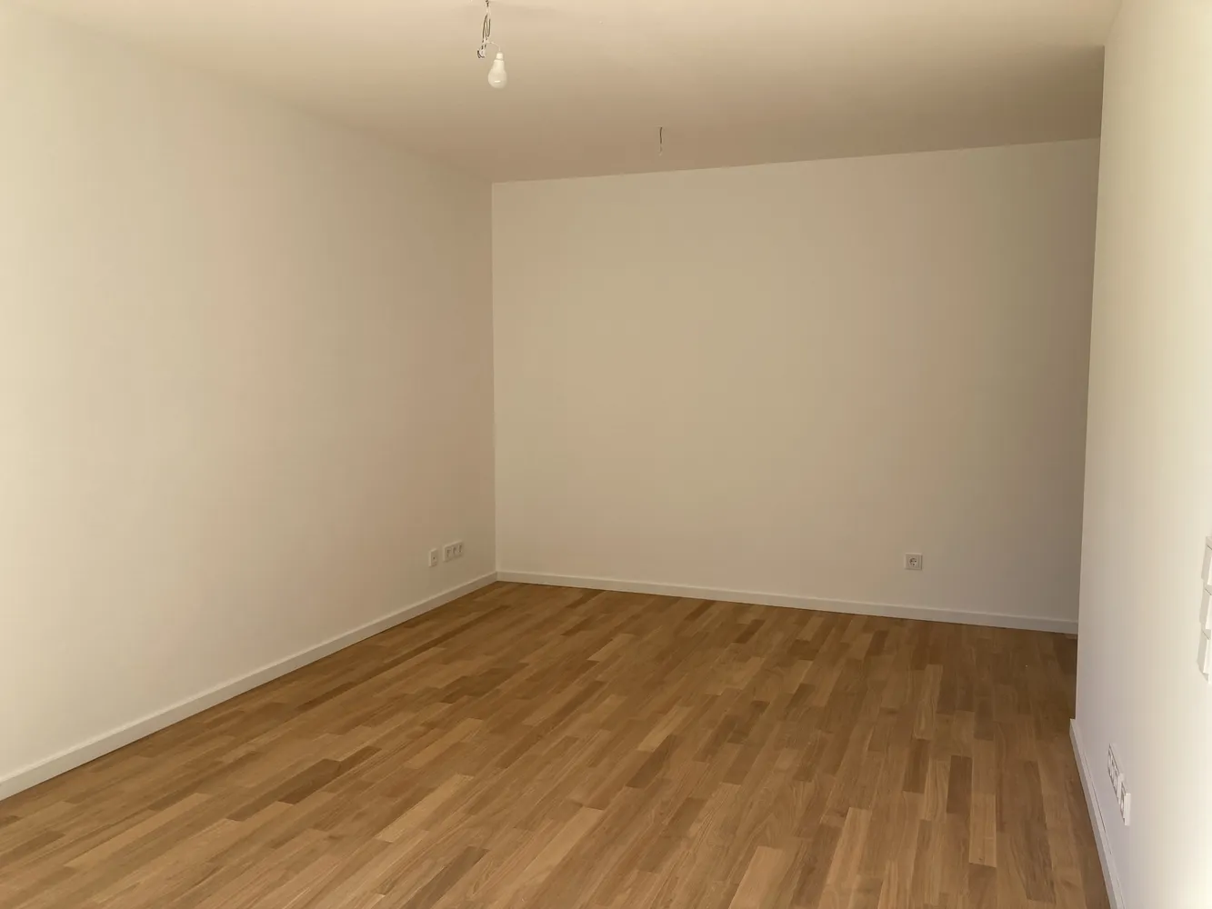 2 Zimmer Wohnung mit 57 m² in München – Bild 3
