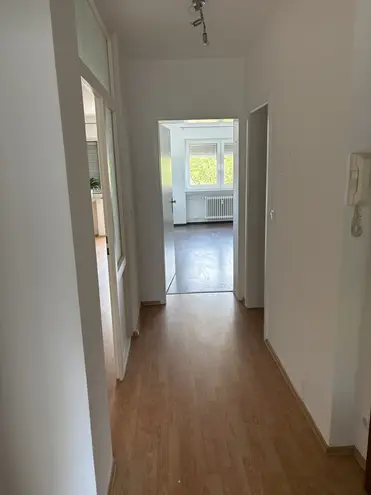3 Zimmer Wohnung mit 68 m² in Wiesbaden – Bild 5