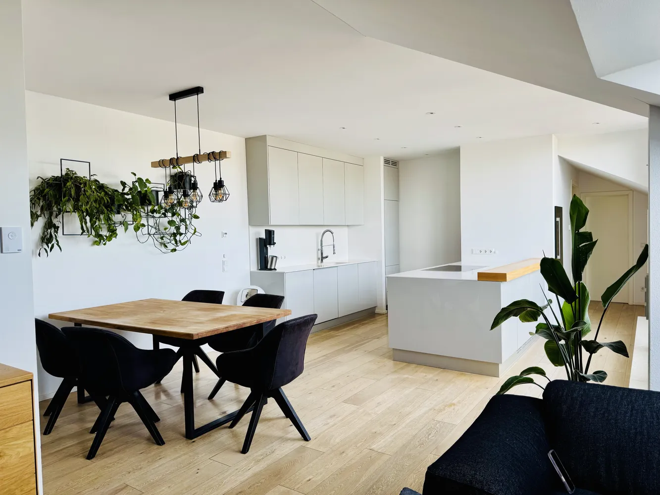 3 Zimmer Wohnung mit 91 m² in München – Bild 1