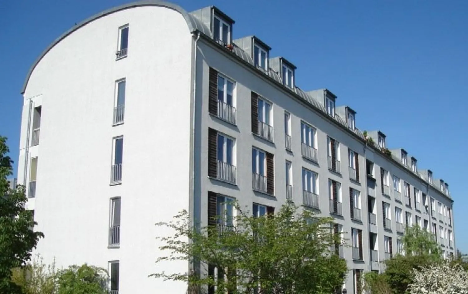 2 room apartment with 52 m² in Berlin – Photo 1