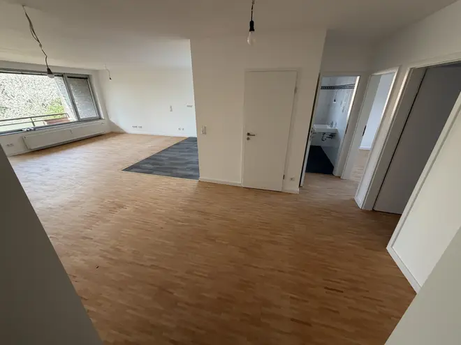 3 Zimmer Wohnung mit 92 m² in Düsseldorf – Bild 1