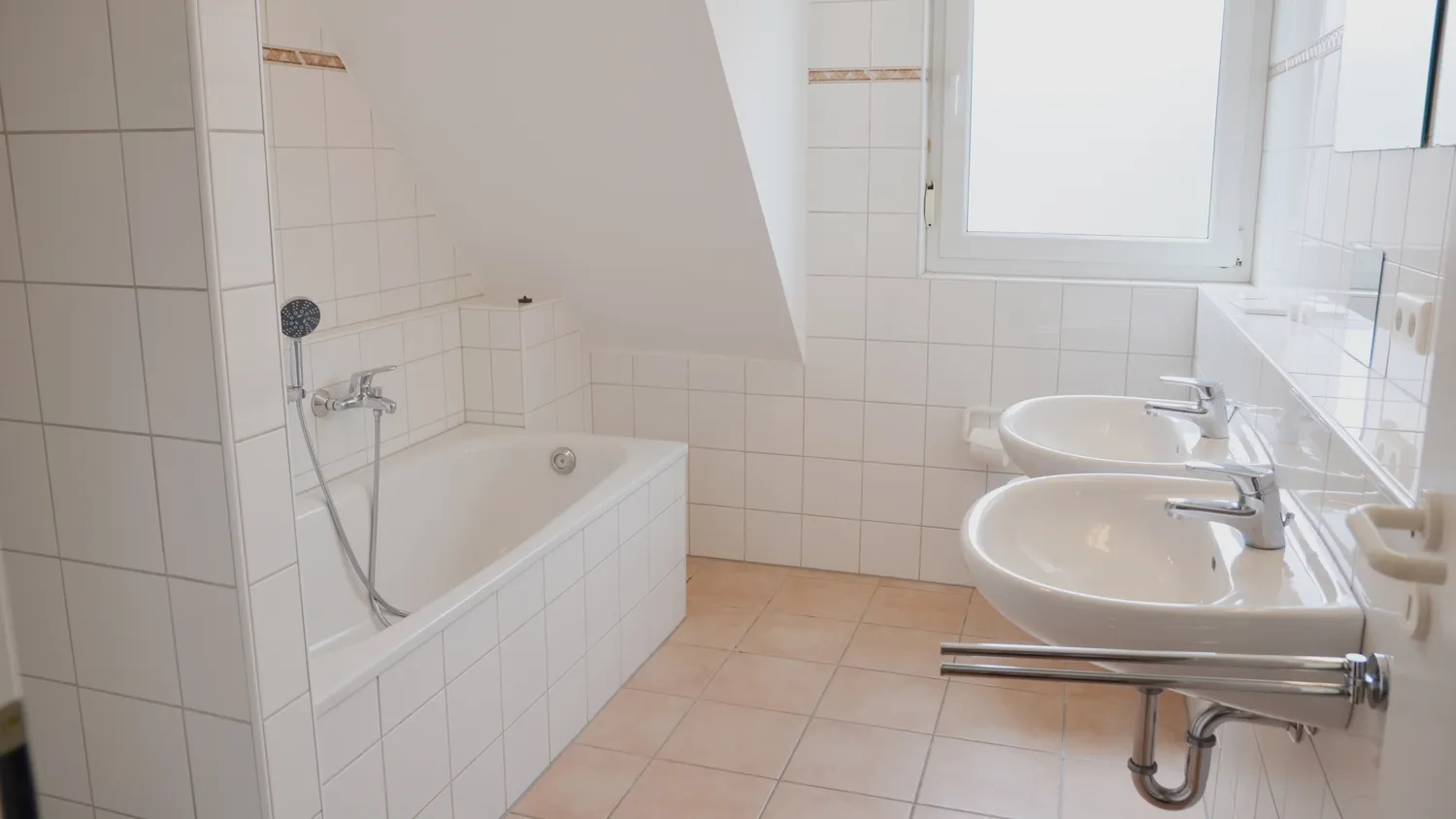 6 Zimmer Haus mit 130 m² in Düsseldorf – Bild 11