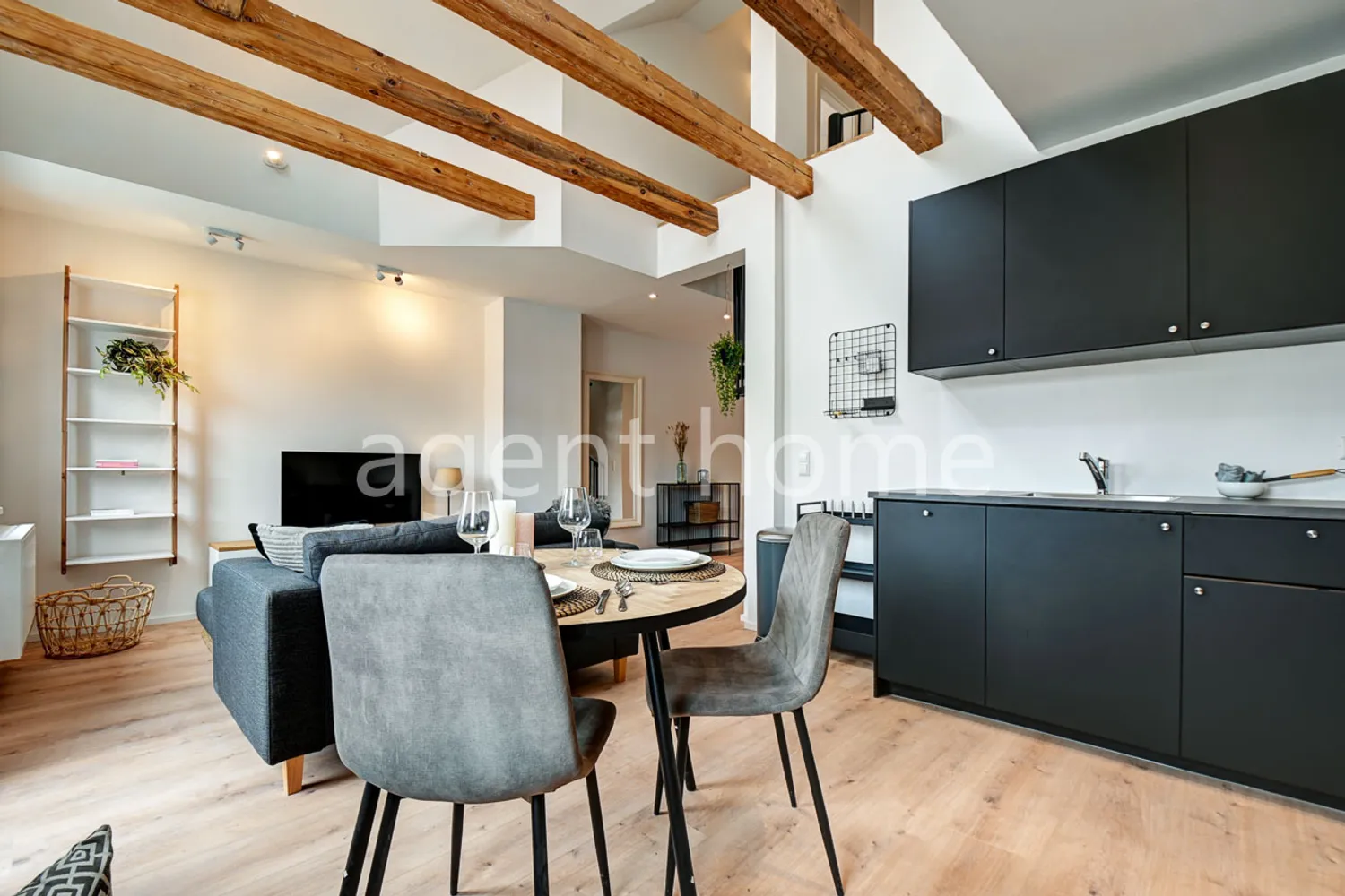 3 Zimmer Wohnung mit 100 m² in Stuttgart – Bild 11
