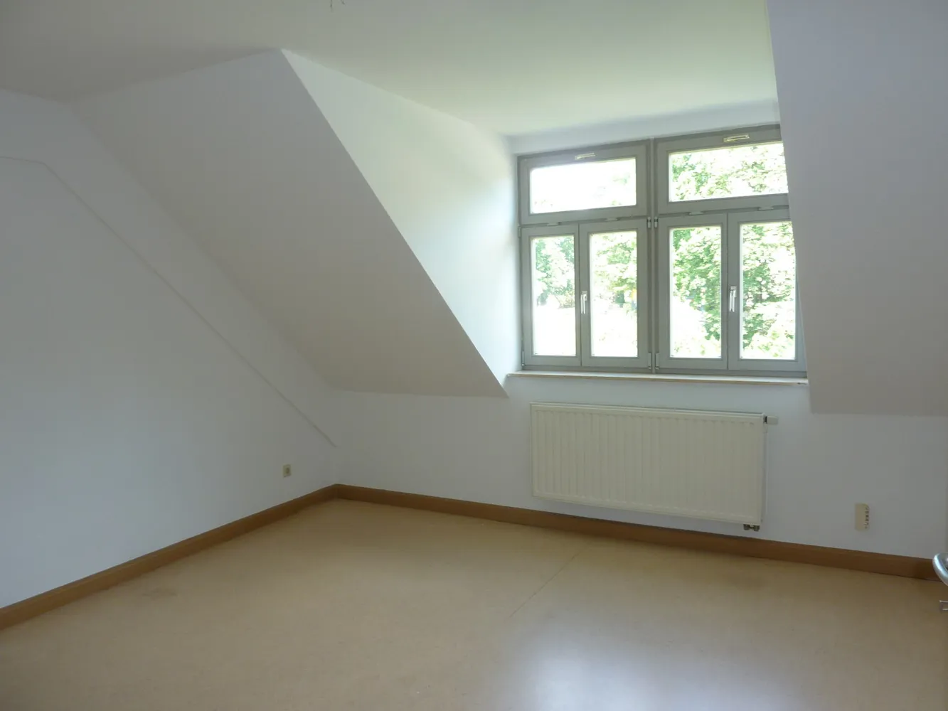 2 Zimmer Wohnung mit 56 m² in Weißenfels – Bild 2