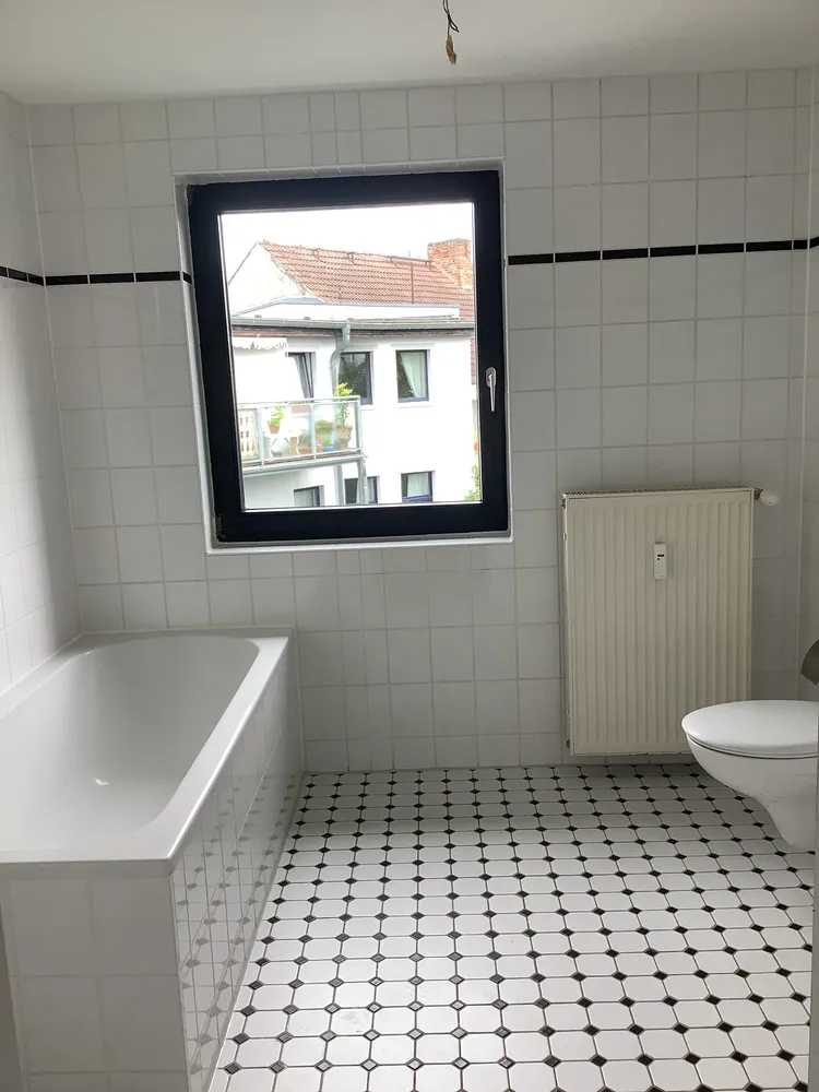 3 Zimmer Wohnung mit 108 m² in Magdeburg – Bild 8