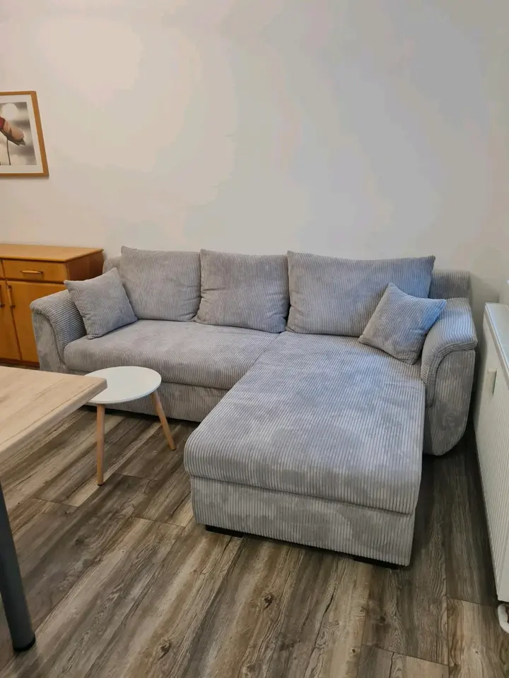 2 Zimmer Wohnung mit 40 m² in Werdau – Bild 8