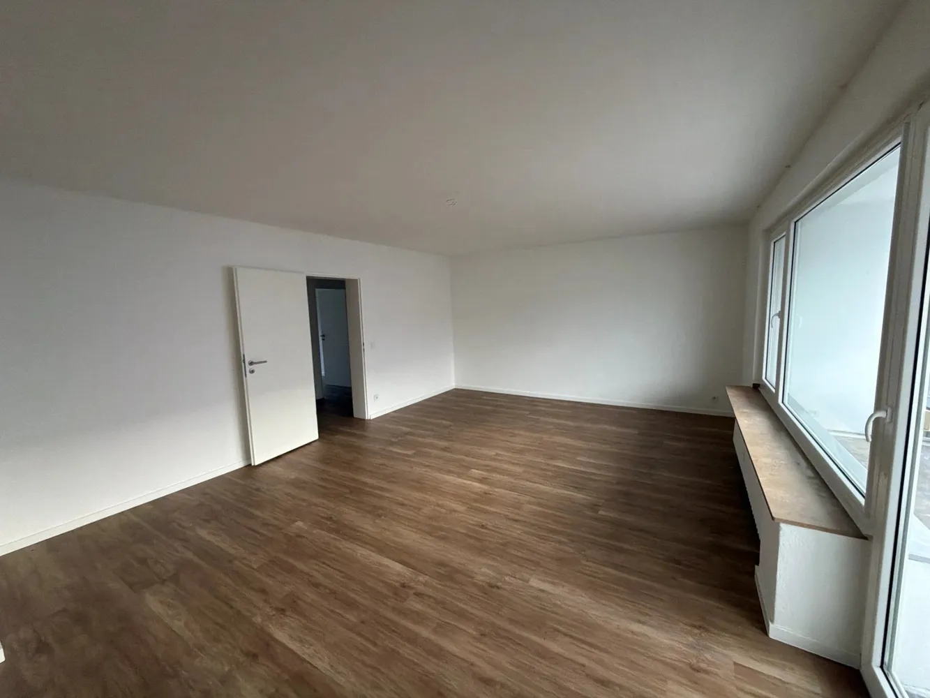 4 Zimmer Wohnung mit 101 m² in Köln – Bild 2