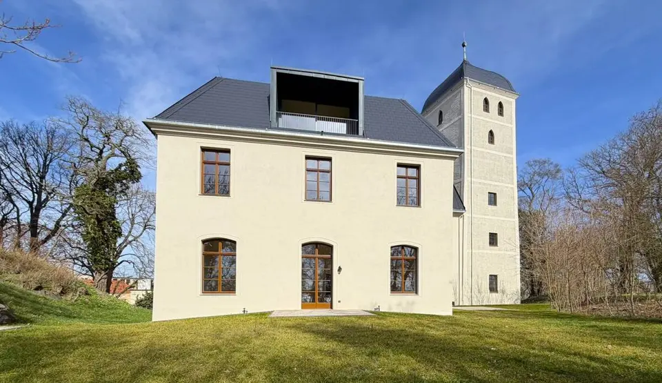 4 Zimmer Wohnung mit 129 m² in Bitterfeld-Wolfen – Bild 3