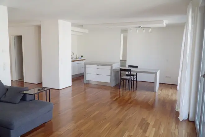 3 Zimmer Wohnung mit 114 m² in Hamburg – Bild 1