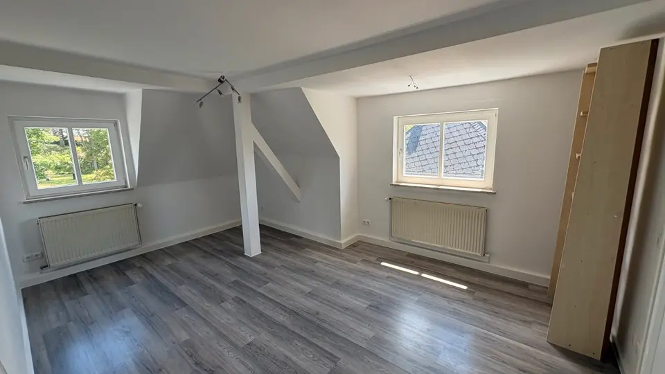 2 Zimmer Wohnung mit 55 m² in Hof – Bild 1
