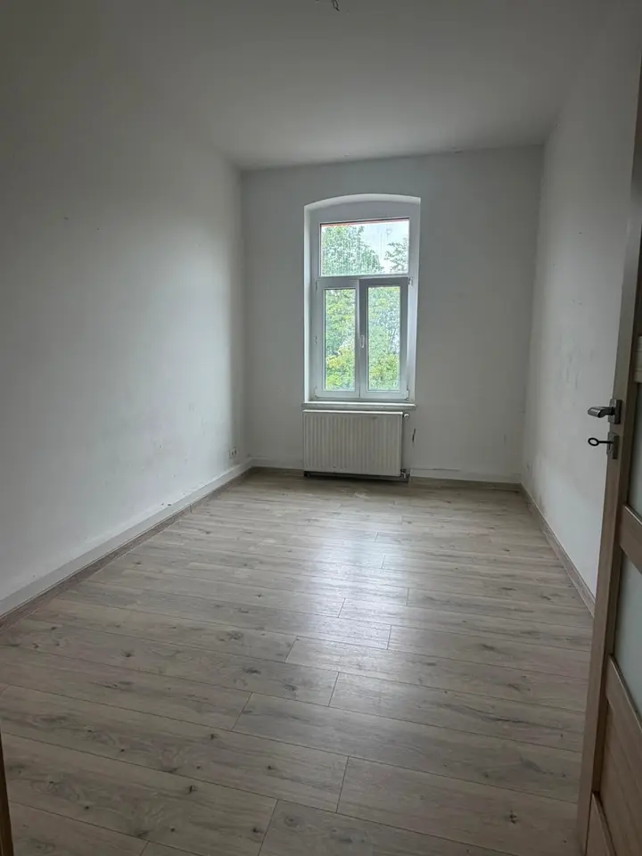 4 Zimmer Wohnung mit 82 m² in Weißenfels – Bild 2