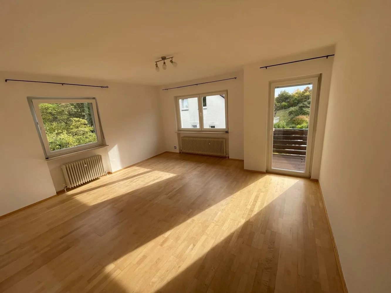 3 Zimmer Wohnung mit 91 m² in Wiesbaden – Bild 4