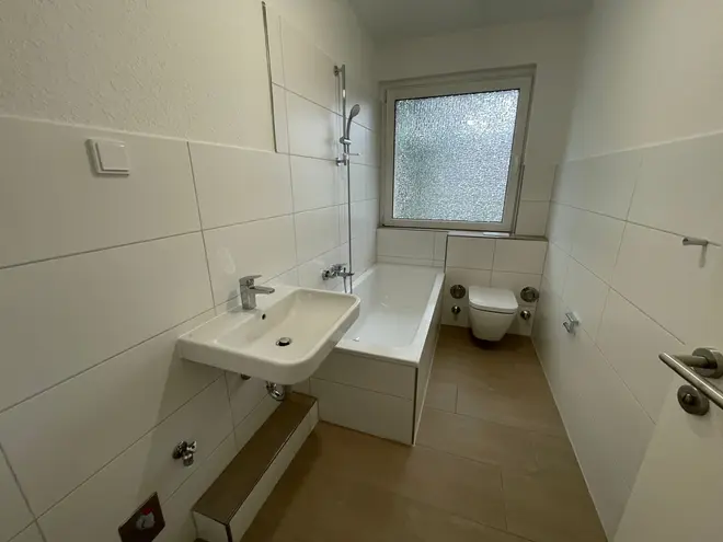 3 Zimmer Wohnung mit 67 m² in Duisburg – Bild 2
