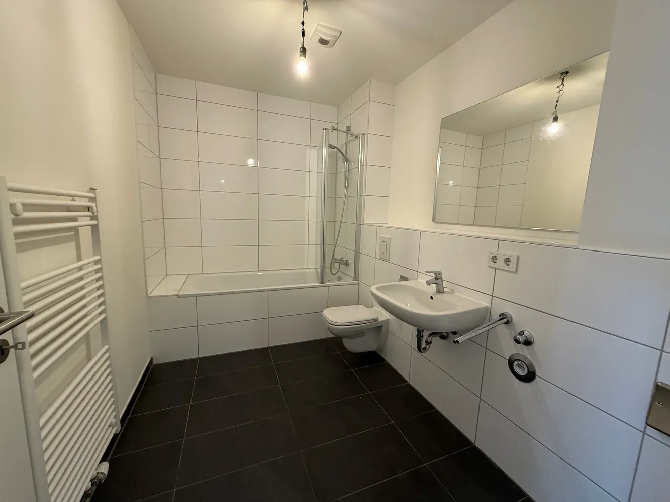 4 Zimmer Wohnung mit 94 m² in Stuttgart – Bild 7