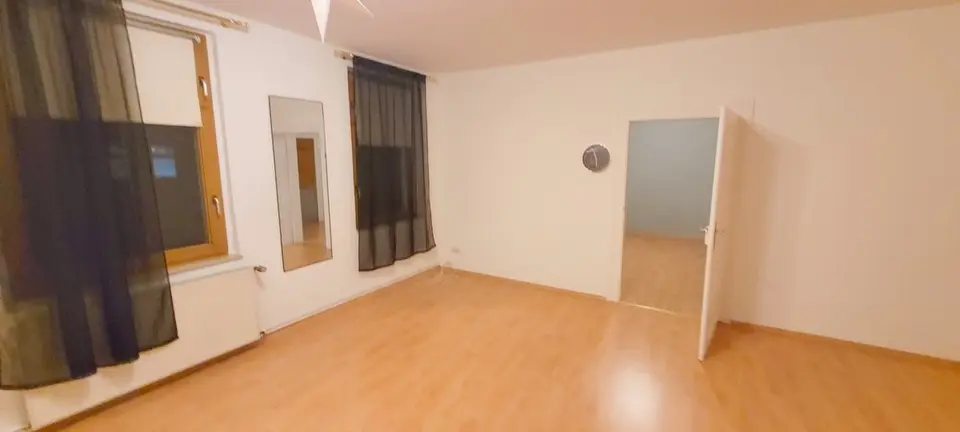 2 Zimmer Wohnung mit 69 m² in Halle (Saale) – Bild 1