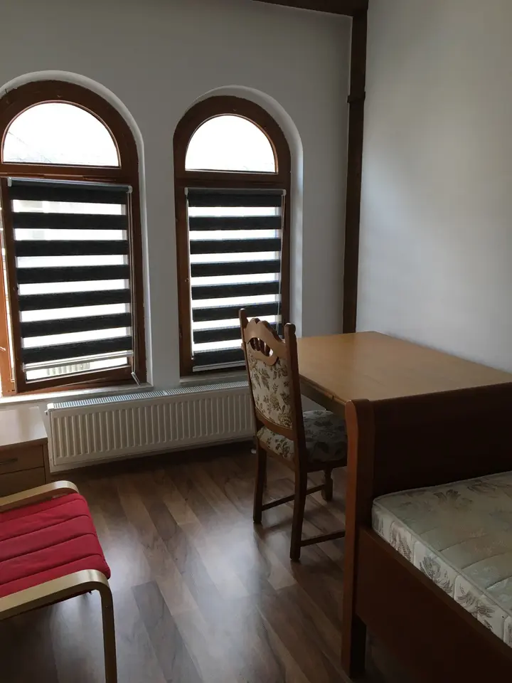 6 Zimmer Wohnung mit 120 m² in Köthen – Bild 5